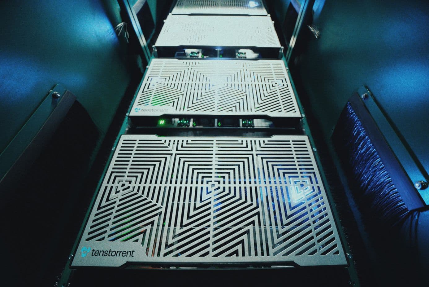 Tenstorrent Enables AI at Scale with Industry-Leading Performance